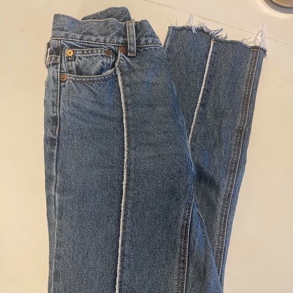 Mila Owen Jeans - Picture 2 of 4